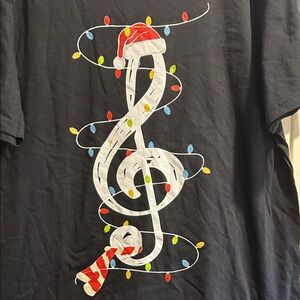 Festive Musical Treble Clef with Christmas lights T-Shirt